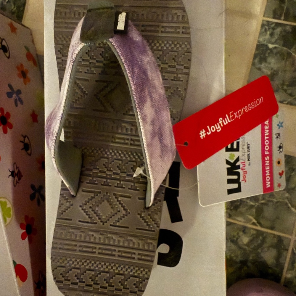 LUKEES Purple Patterned Sandals